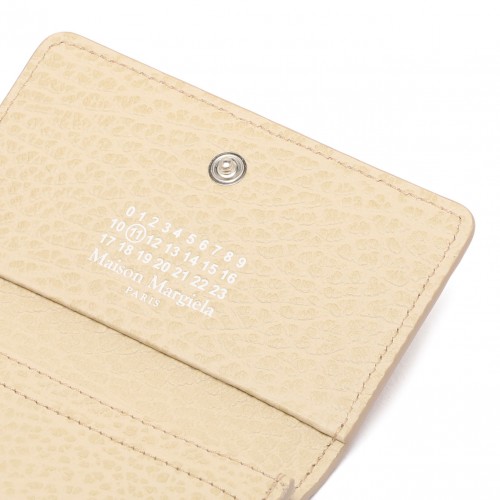 Four Stitches Card Holder