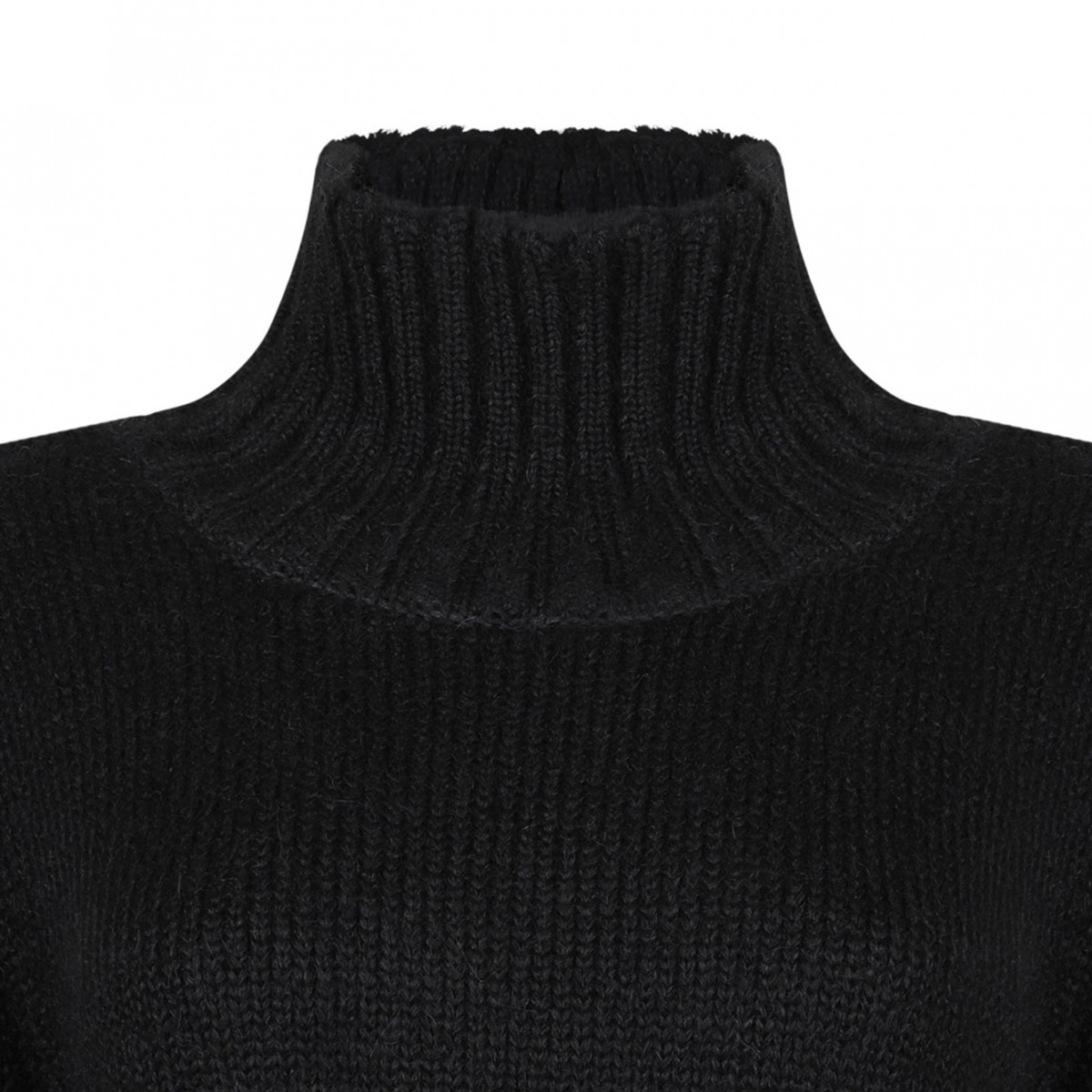 Black Knitted Maxi Dress