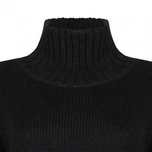 Black Knitted Maxi Dress