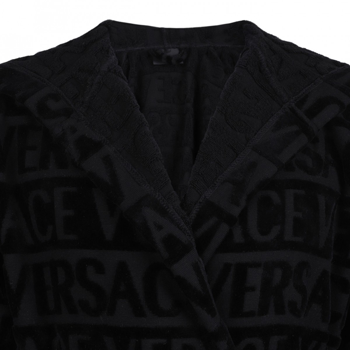 Black Short Bathrobe I Heart Baroque