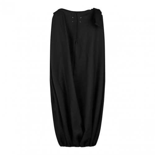 Black Sleeveless Dress