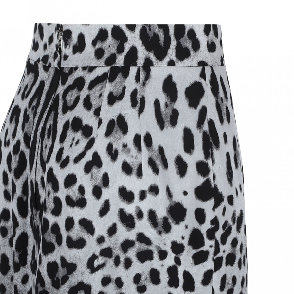 Leopard Print Longuette Skirt