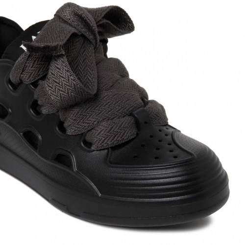 Black and Bordeaux Curb Sneakers