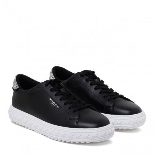 Black Low Top Sneakers 2
