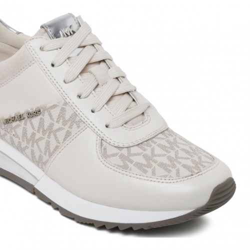 Vanilla Allie Sneakers