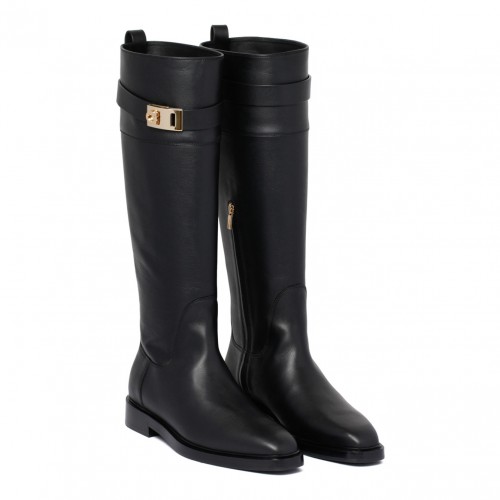 Black Buckle Detailing Boots 2