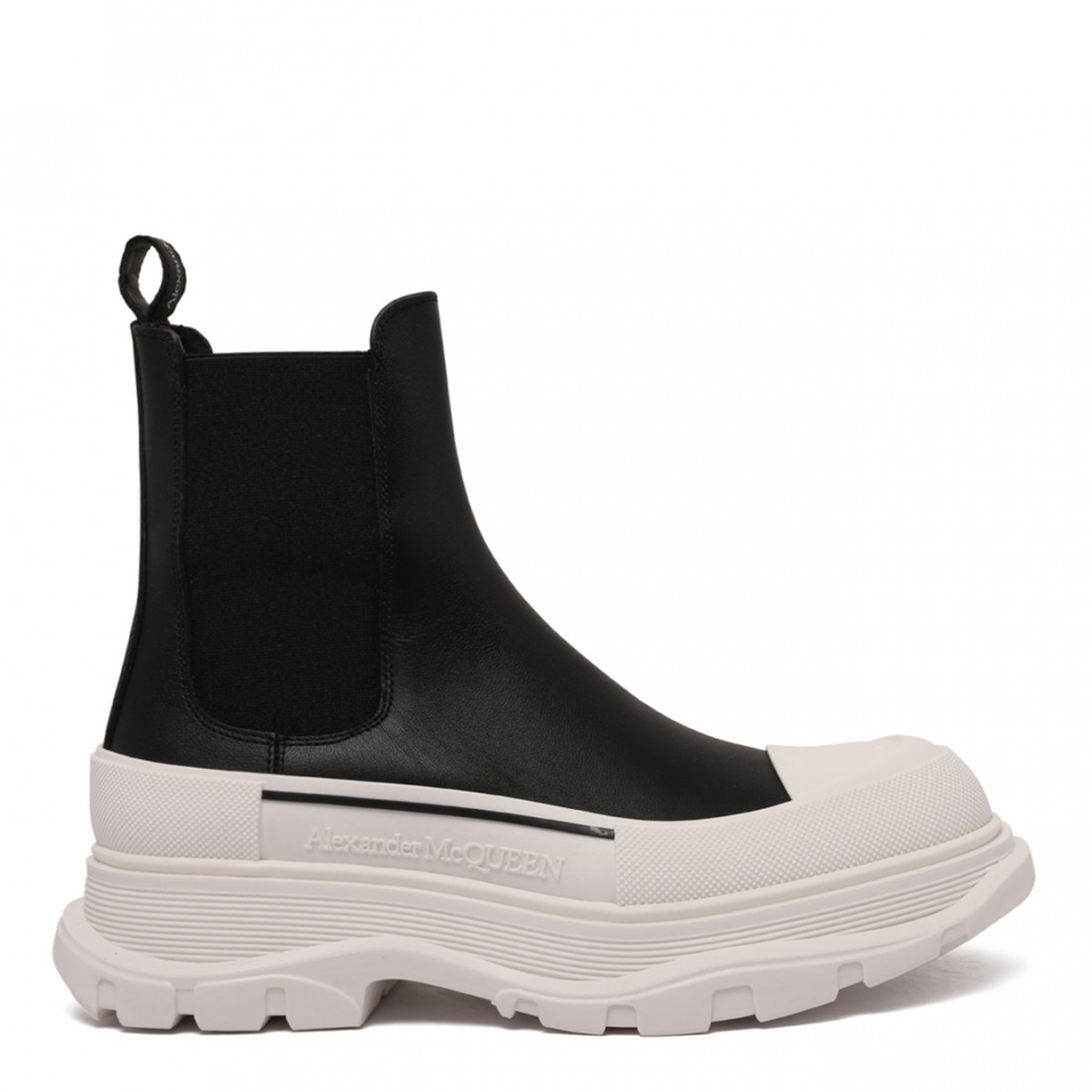Black Chelsea Tread Boot