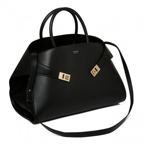 Black Hug Handbag