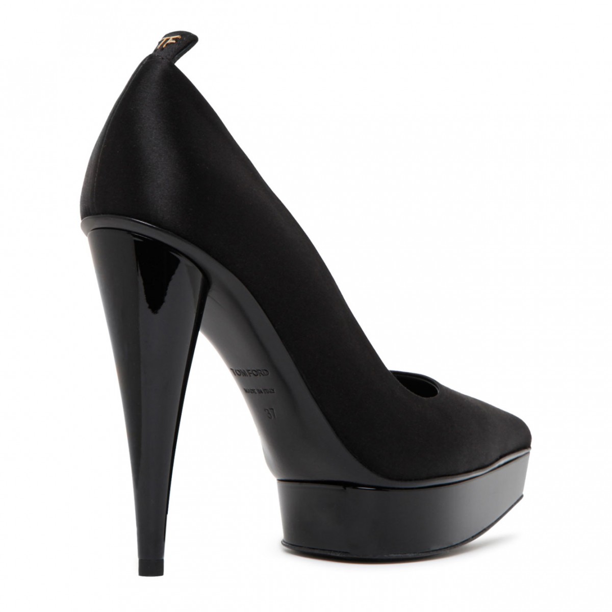 Black Platform Pumps