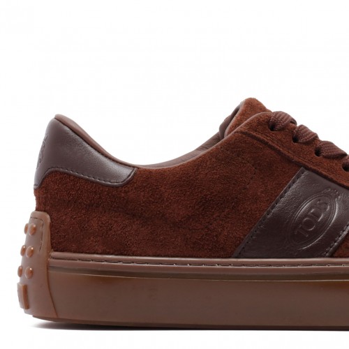 Brown Low Top Sneakers