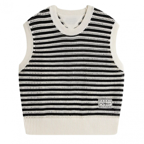 Blak and White The APXGP Collection Sleeveless Pullover