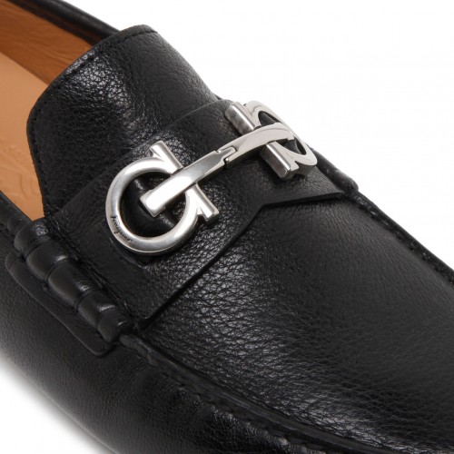 Black Calf Leather Gancini Detail Driver Shoes
