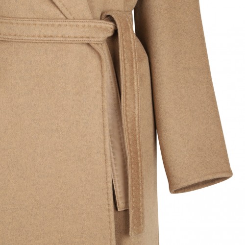 Camel Coat With Unstructured Line