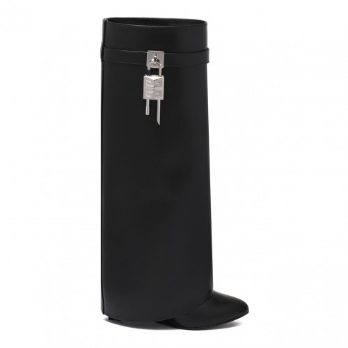 Black Shark Lock Leather Boots