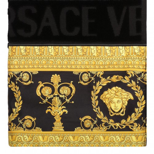 Black Bath Towel I Heart Baroque 2