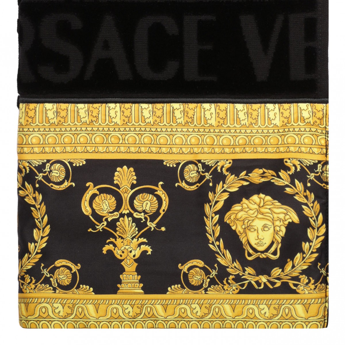 Black Bath Towel I Heart Baroque