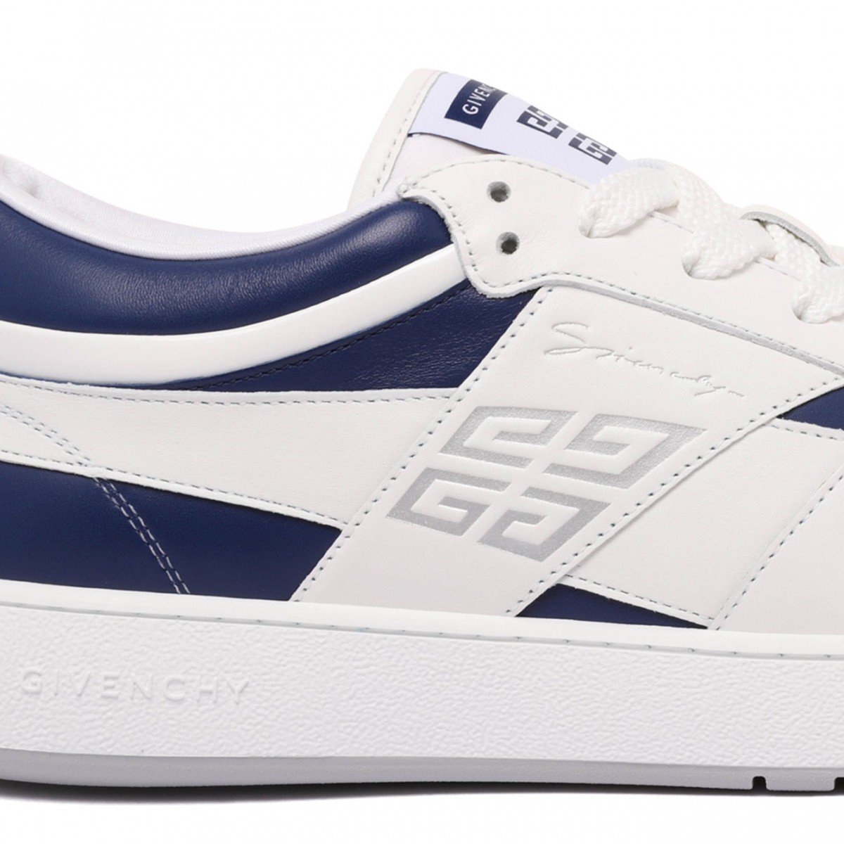 White G Move Sneakers