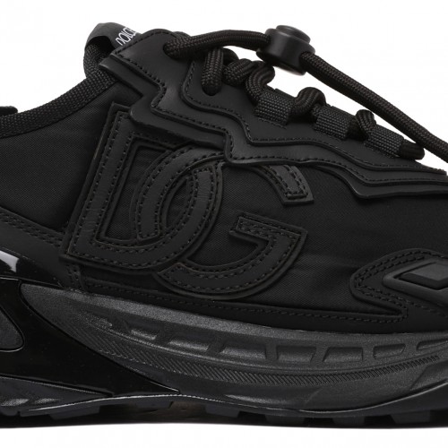 Black Logo-Patch Panelled Sneakers