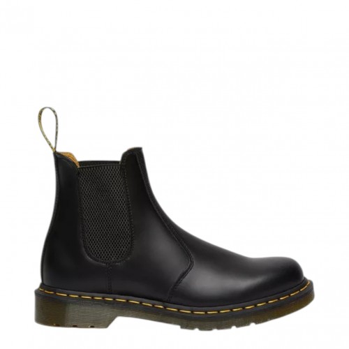 Black 2976 Smooth Leather Chelsea Boots