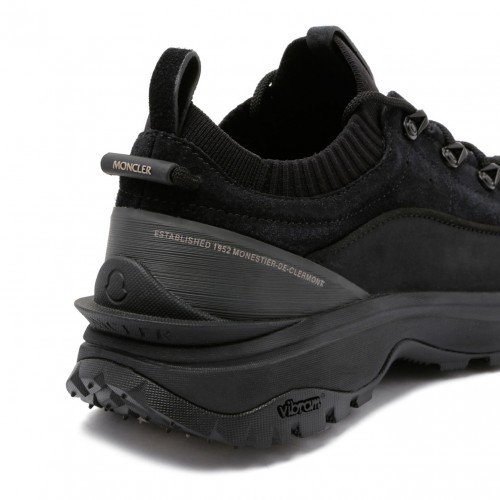 Black Trailgrip Lite 3 Sneakers