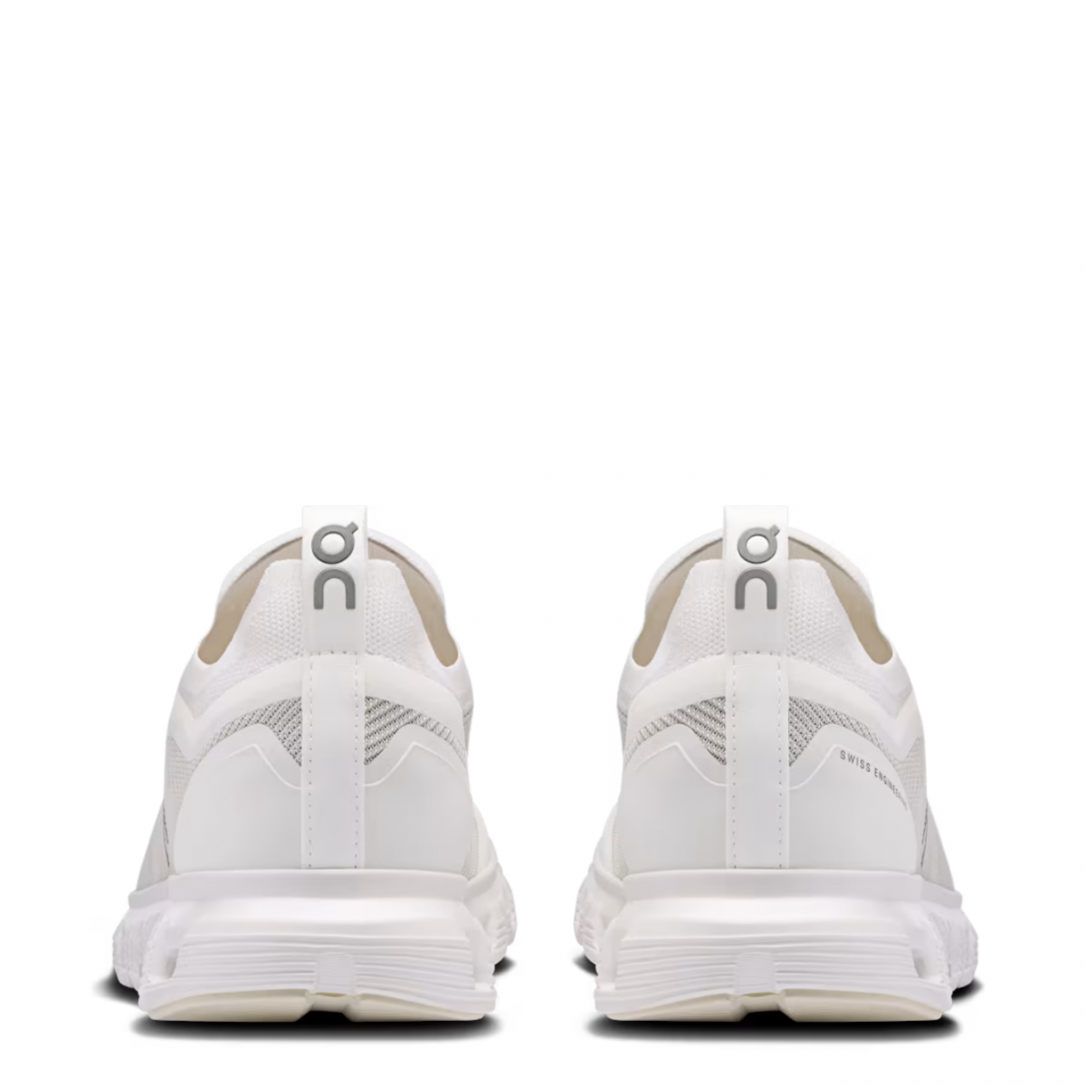 White Cloud 6 Versa Sneakers