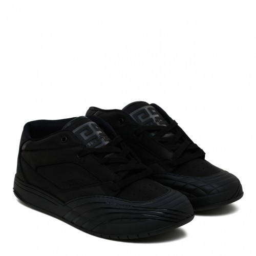 Black Skate Sneakers 2