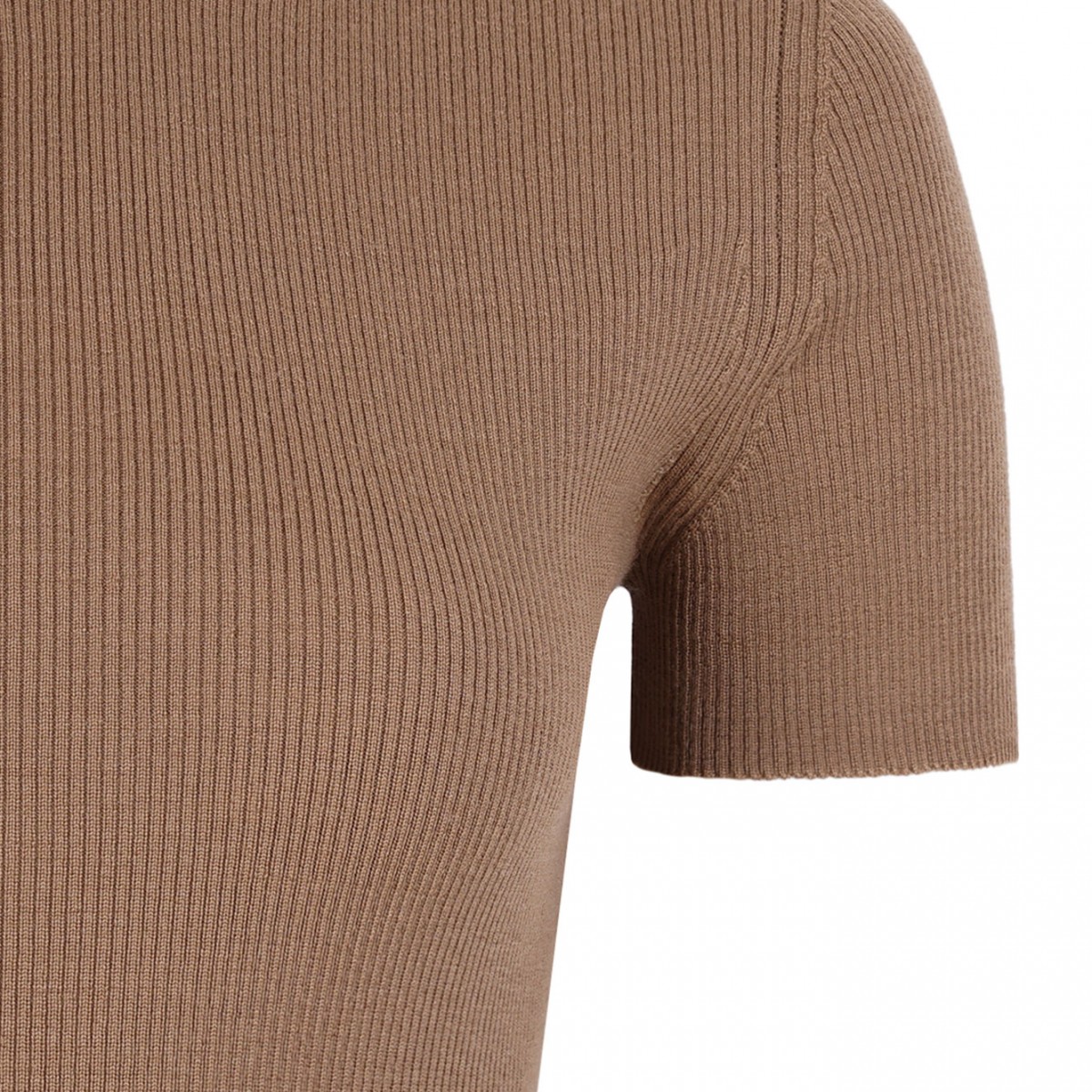 Camel Wool Yarn Turtleneck