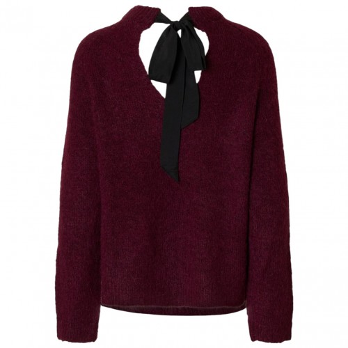 Fig Knitted Jumper With a Twist