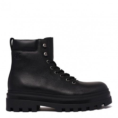 Black Airfit Boots With Heel In Tumbled Leather