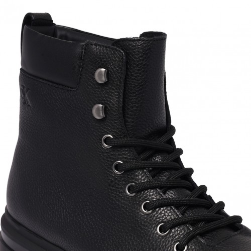 Black Airfit Boots With Heel In Tumbled Leather