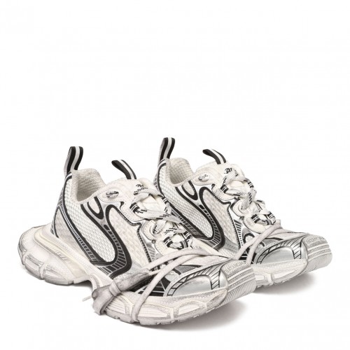 Egg Shell and Black 3XL Sneakers With Inserts