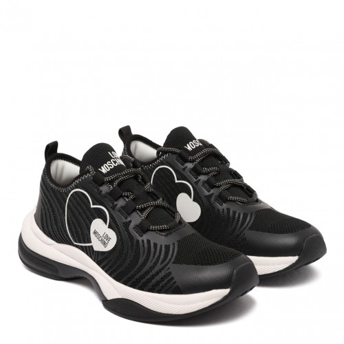 Black Heart Print Sneakers 2