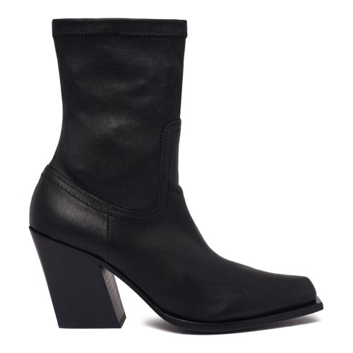 Black Stretch-Leather Pointed-Toe Boots