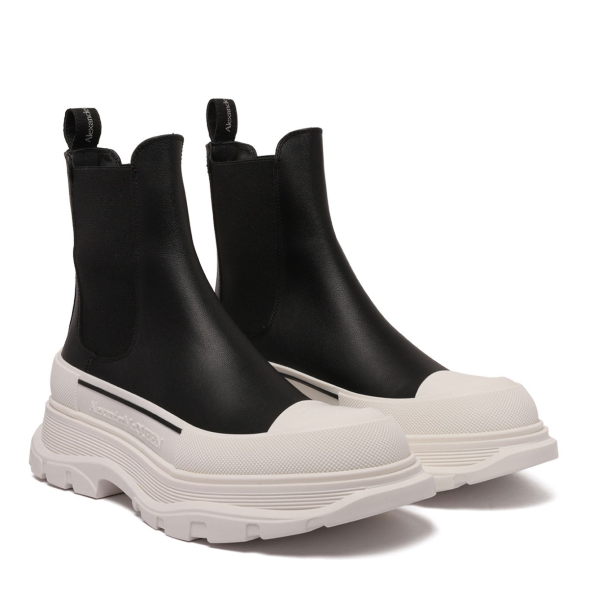 Black Chelsea Tread Boot