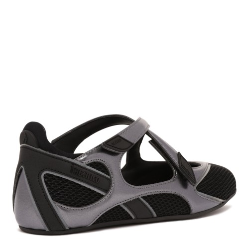 Black and Silver Ballerina Flat Floor 01