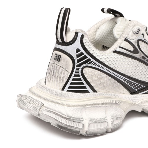 Egg Shell and Black 3XL Sneakers With Inserts