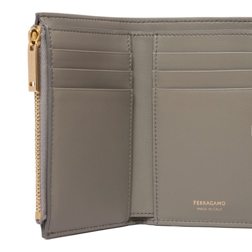 Ash Grey Hug Compact Wallet