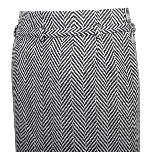 Black and White Virgin Wool Chevron Pattern Midi Pencil Skirt