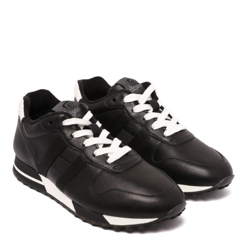 Black H838 Low-Top Sneakers 2