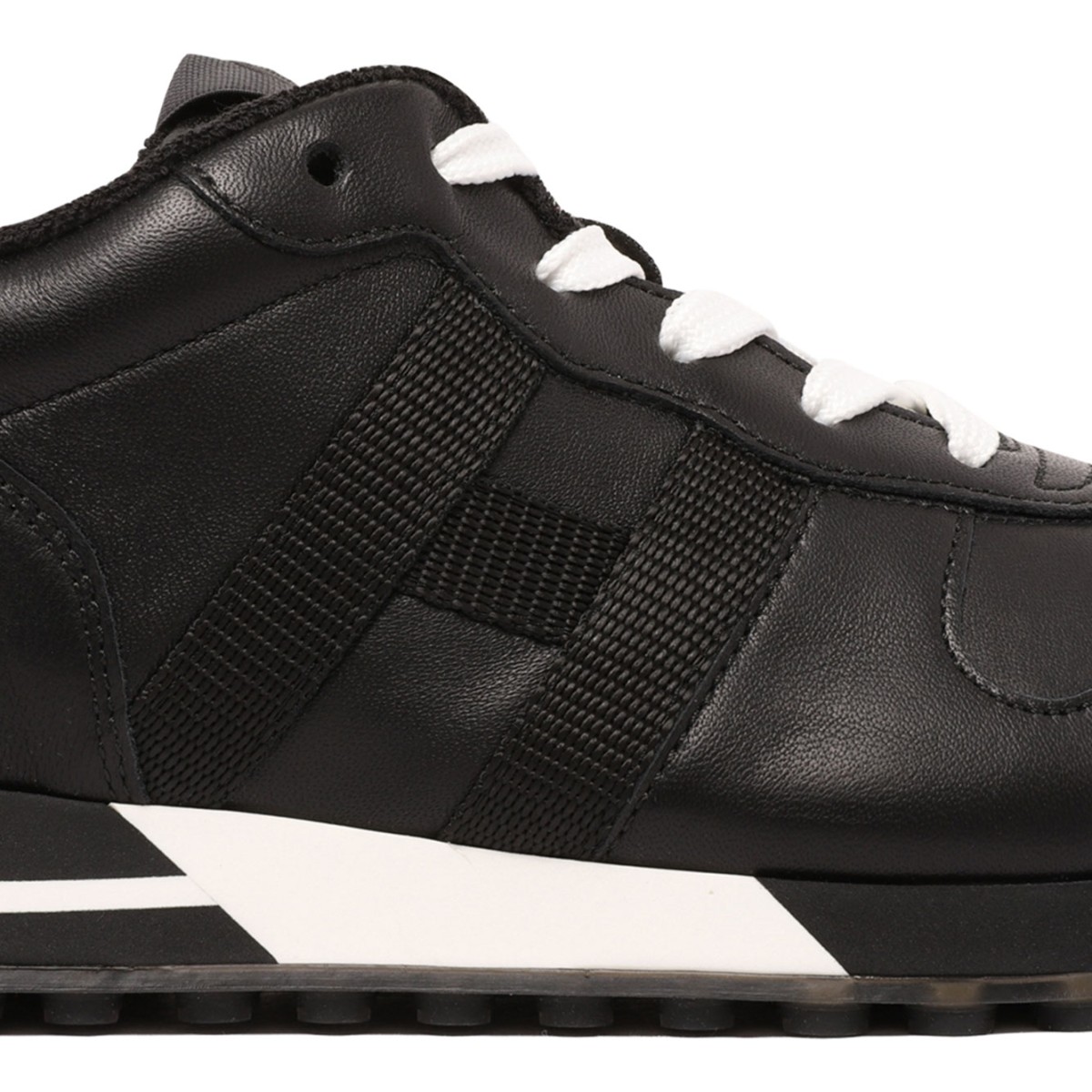 Black H838 Low-Top Sneakers