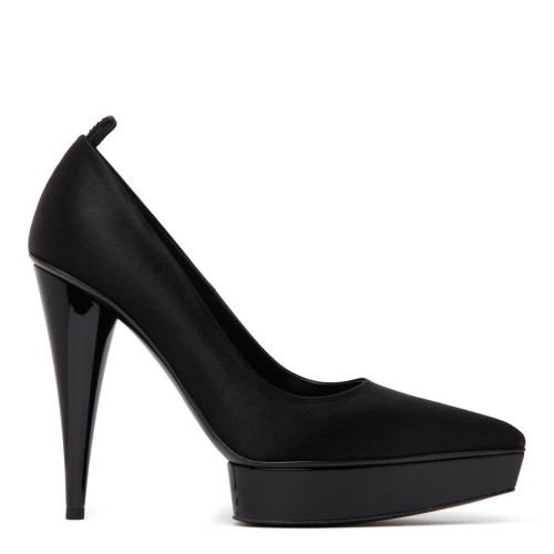 Black Platform Pumps