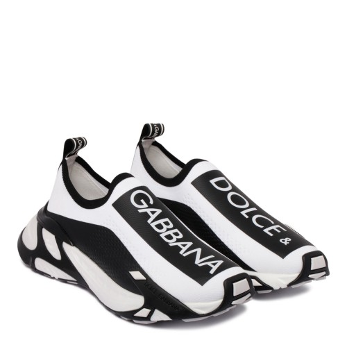 White and Black Fast Sneakers