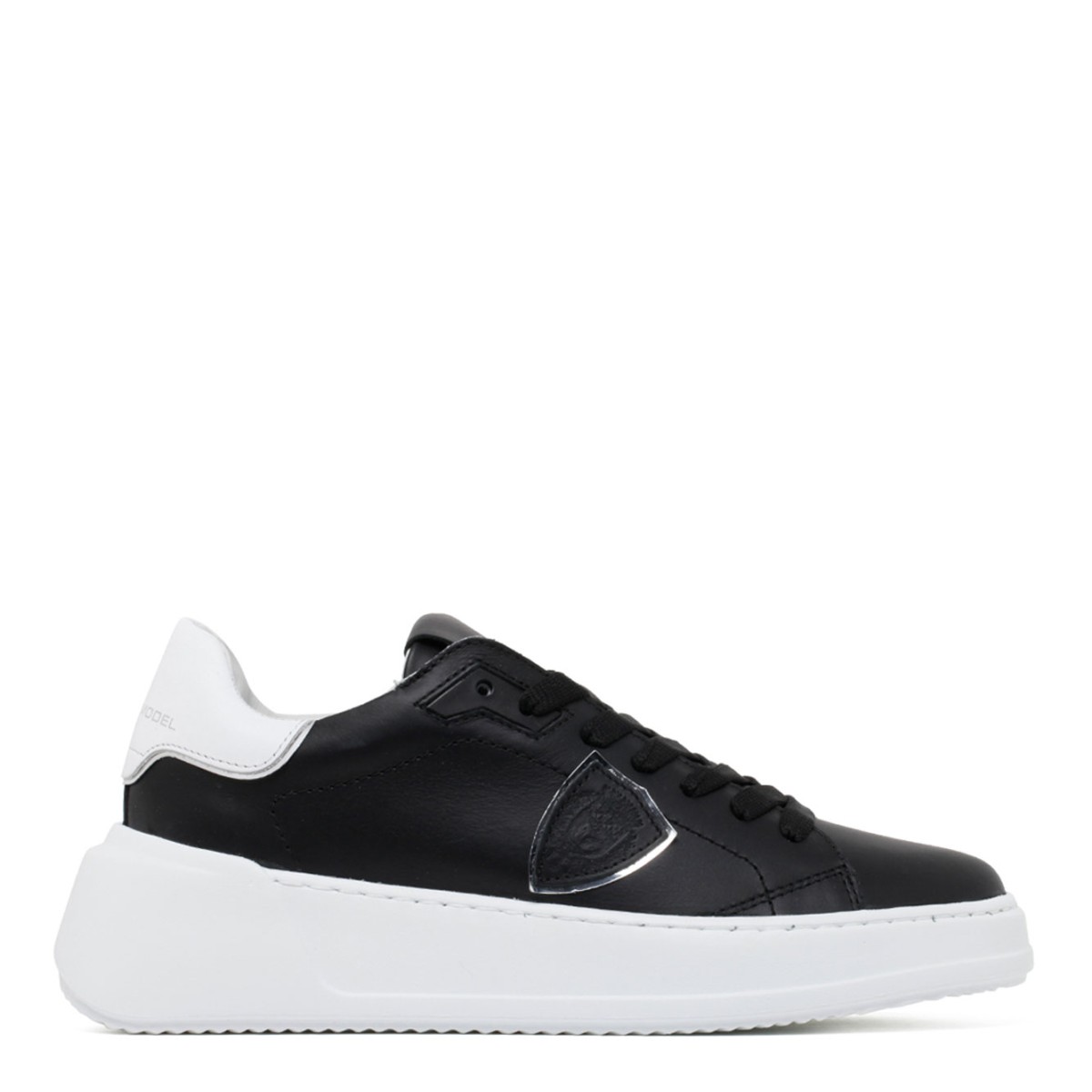 Black and White Calf Leather Tres Temple Low Top Sneakers
