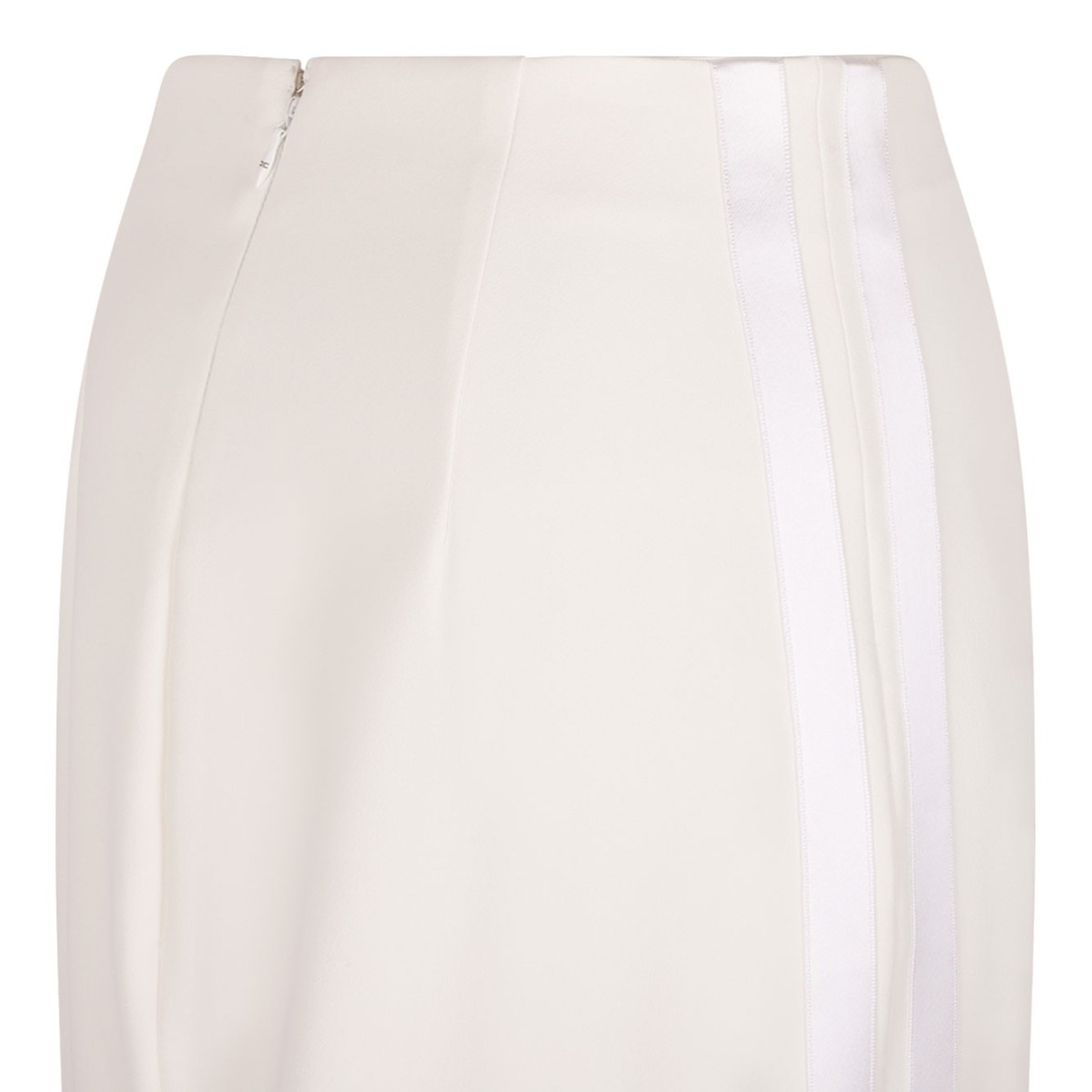 Off White Light Crepe Skirt With Satin Bands