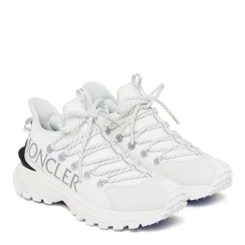 White Sneakers Trailgrip Lite2 2