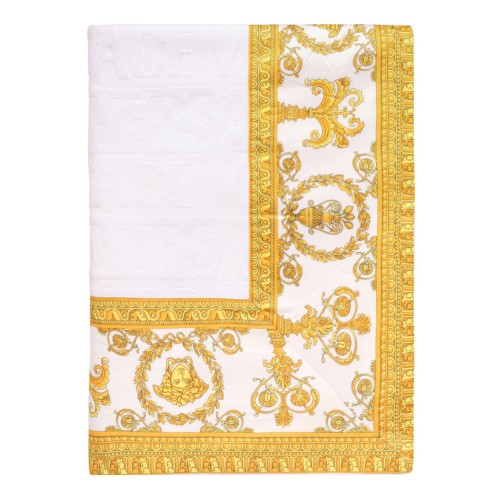 White I Love Baroque Beach Towel