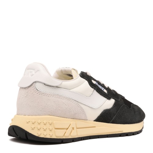 White and Black Medalist Low Sneaker In Suede And Nylon