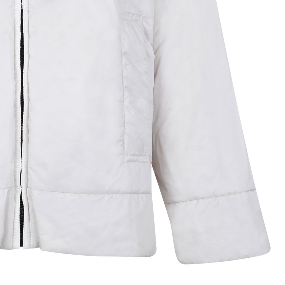 White Hooded Down Jacket In Technical Fabric