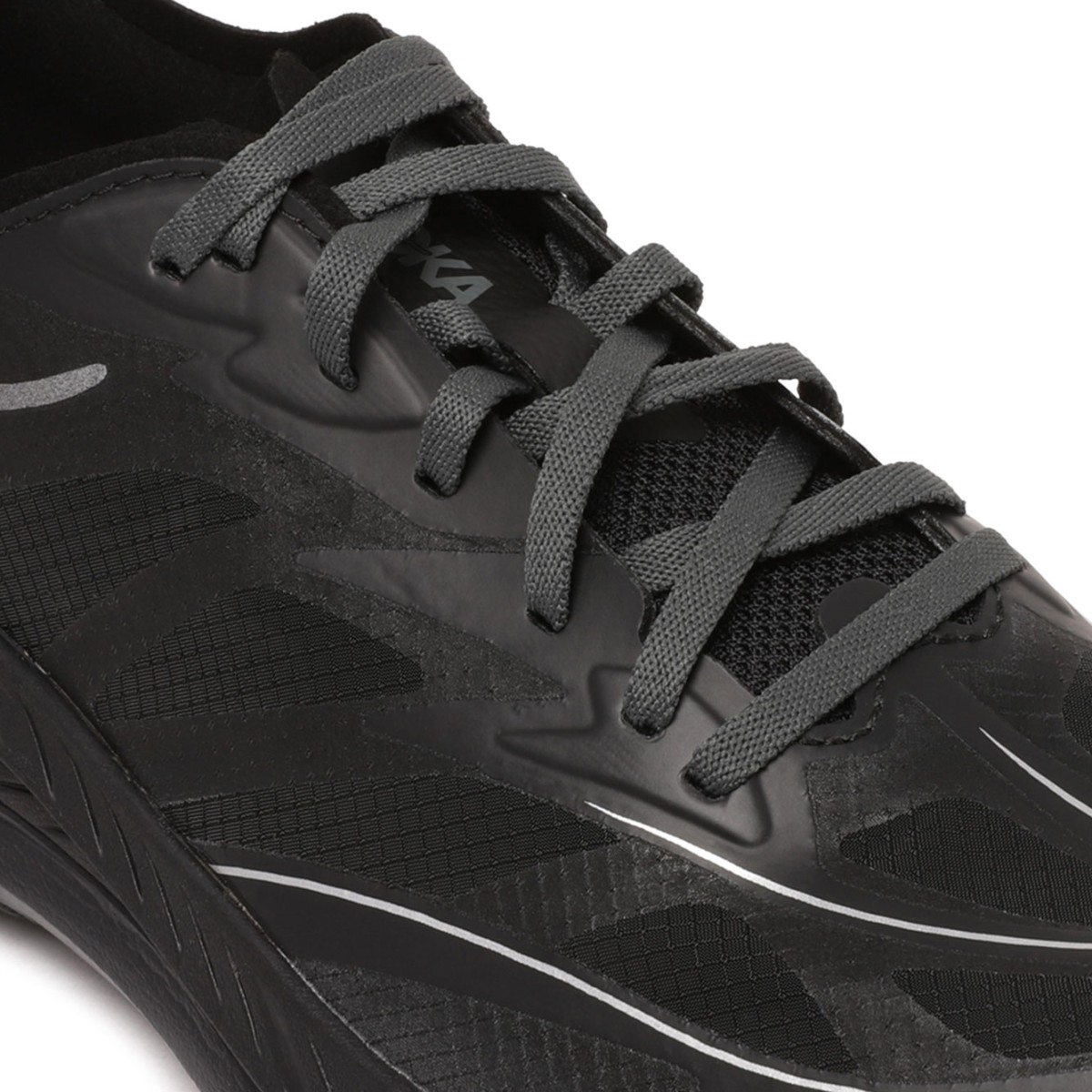 Black Mafate Speed 4 Lite Sneakers