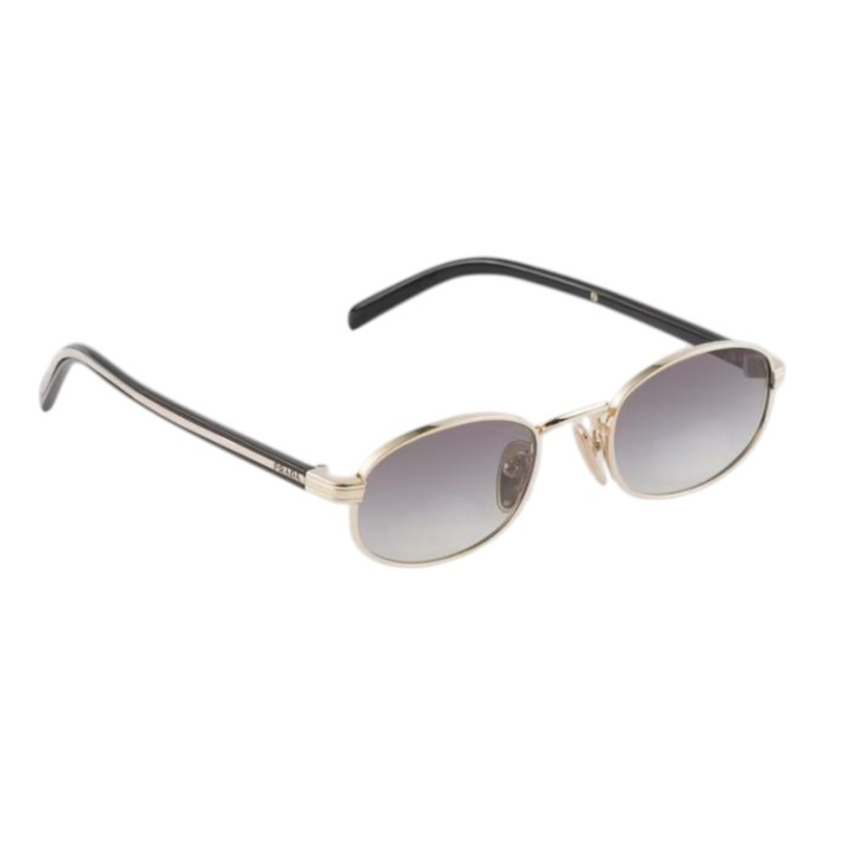 Sunglasses with Iconic Metal Plate